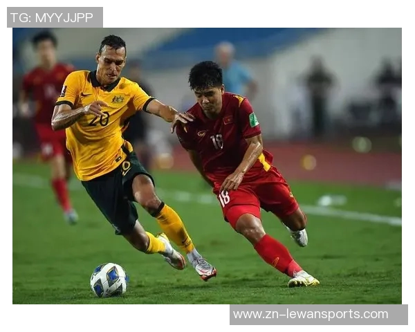 足球三级裁判的职责与挑战解析助力提升裁判水平与比赛公平性